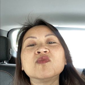 Meet your Posher, Quyen